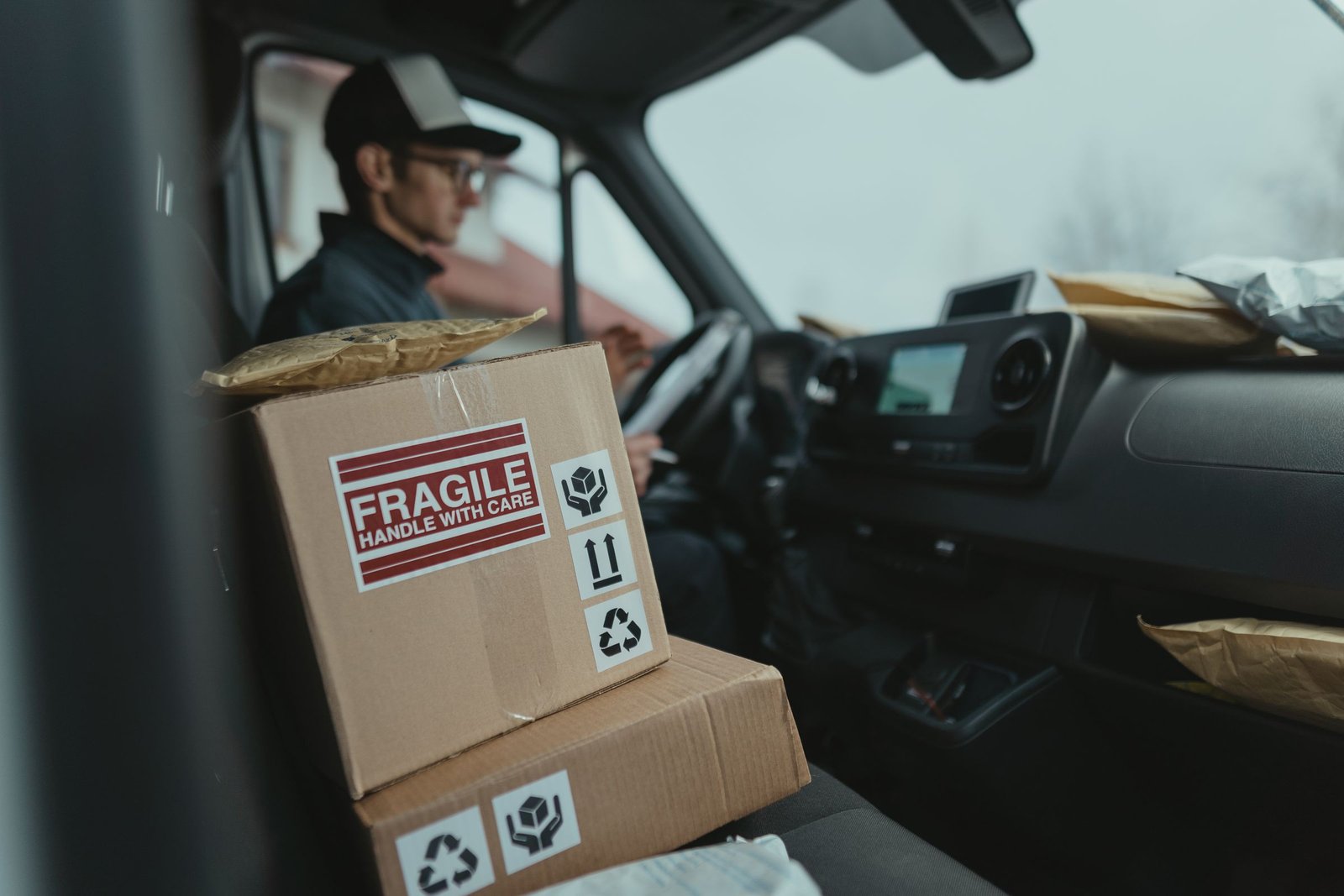 Parcels arranged inside a delivery vehicle